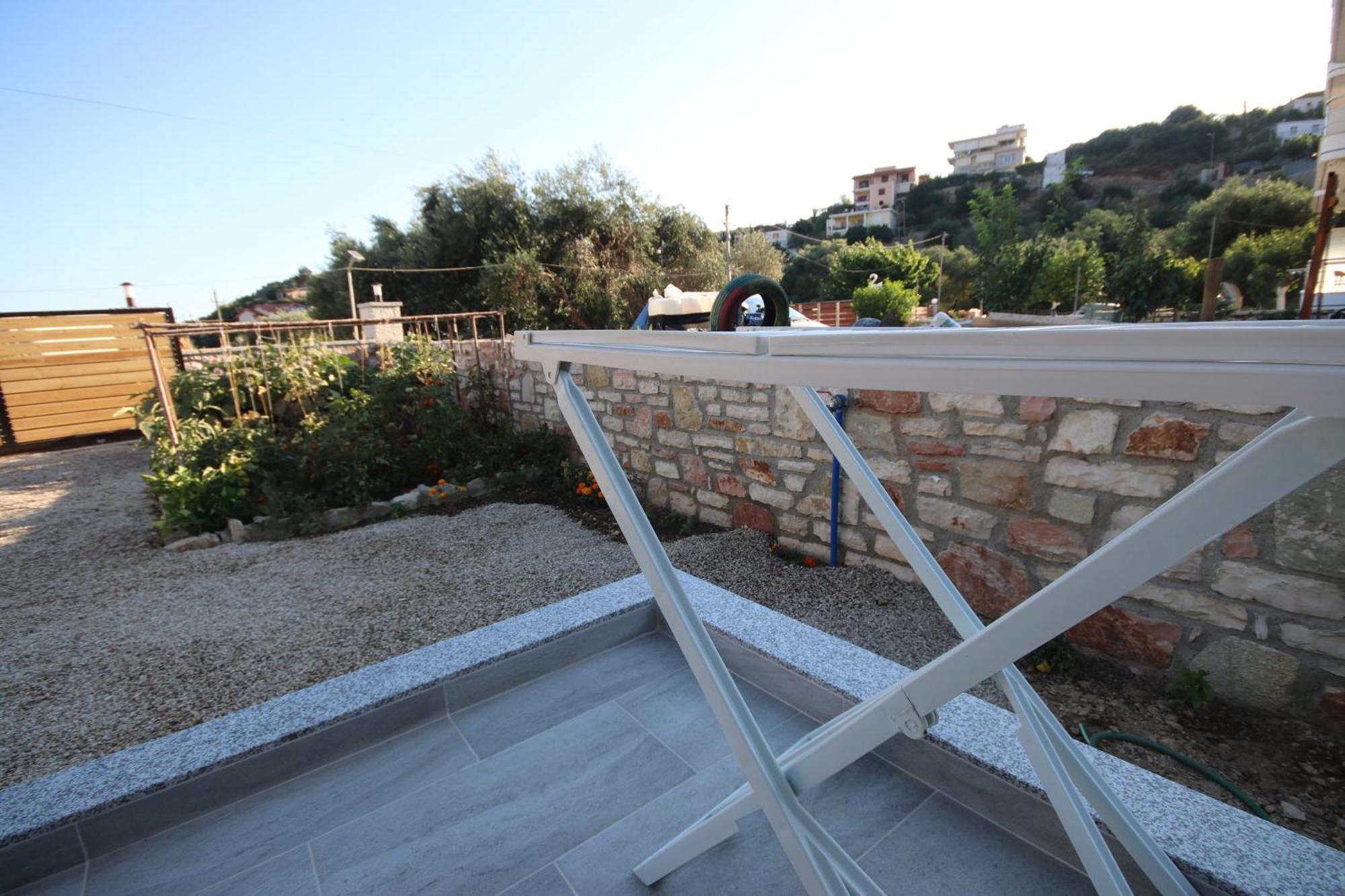 Klea Rooms Himare Esterno foto